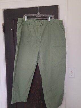 Universal Standard green weekend pants 22/24
